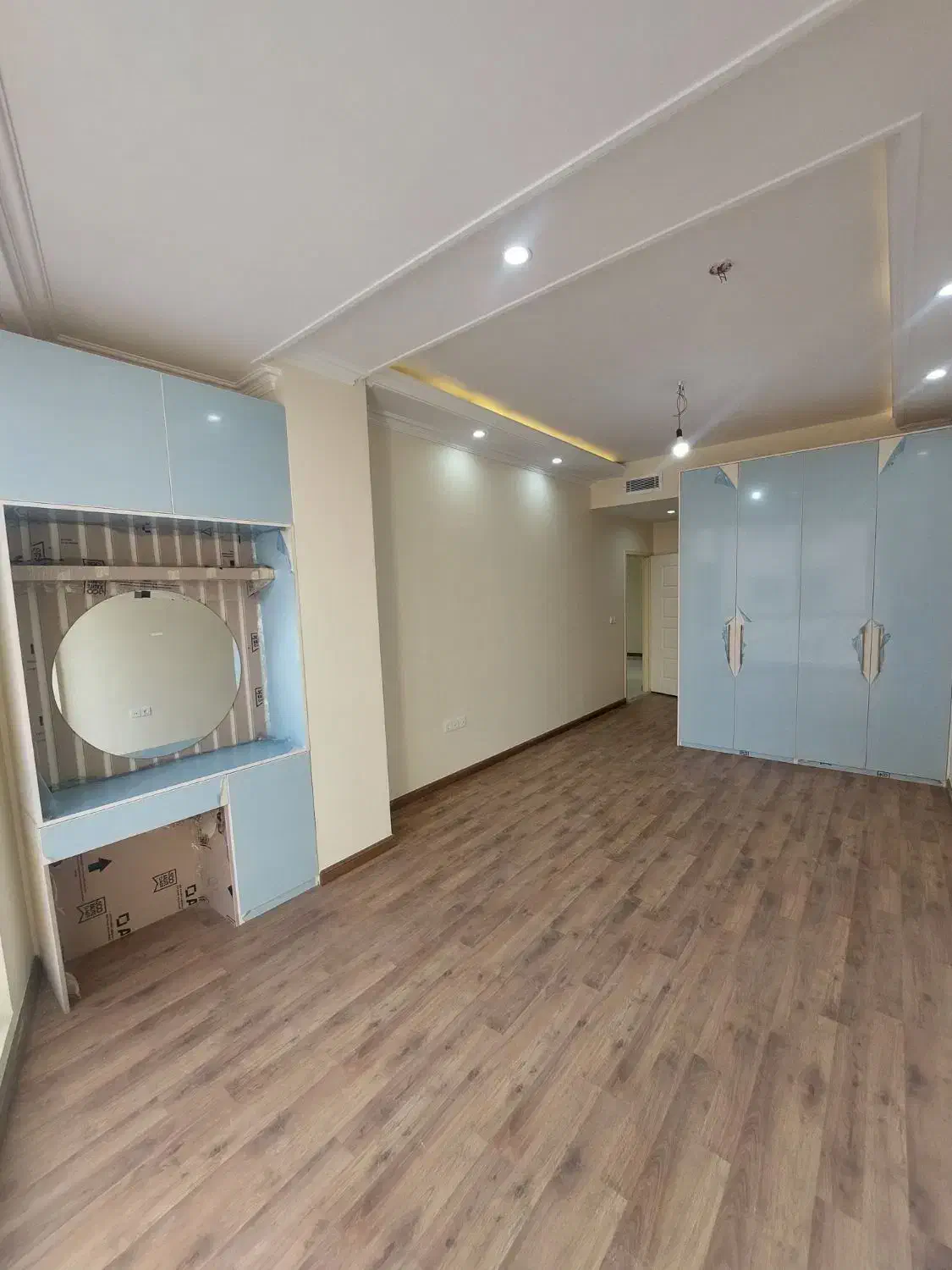 ۱۷۰متر/تک واحدی/۲پارکینگ/فول/تبدیل ازاد