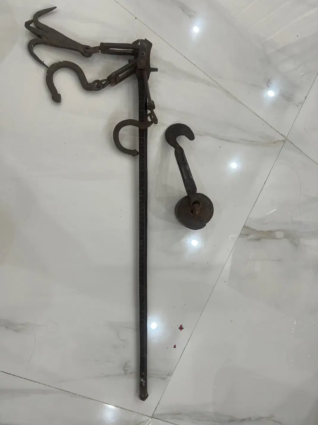 قاپون|کلکسیون اشیاء عتیقه|اراک, |دیوار