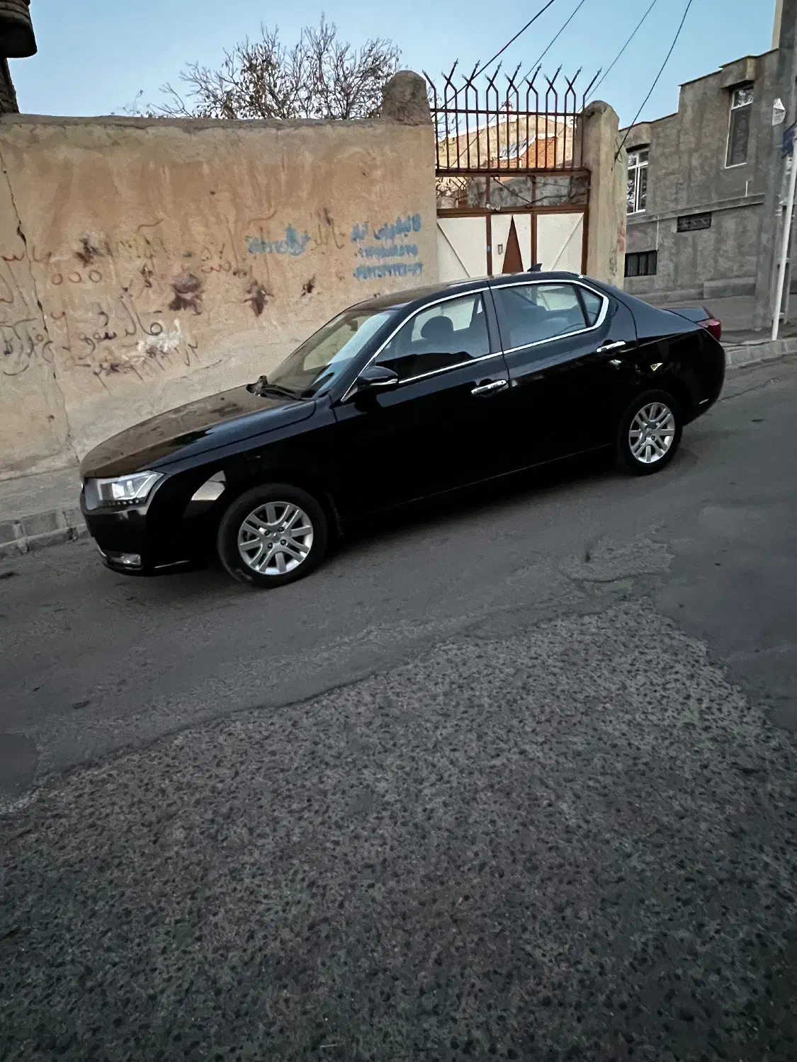 دنا پلاس تیپ دو|خودرو سواری و وانت|مشگین شهر, |دیوار