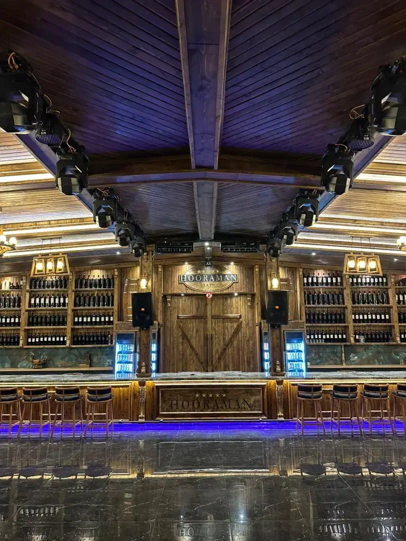 سالن پذیرایی عقد|اجارهٔ کوتاه‌مدت ویلا و باغ|محمدشهر, محمدشهر|دیوار