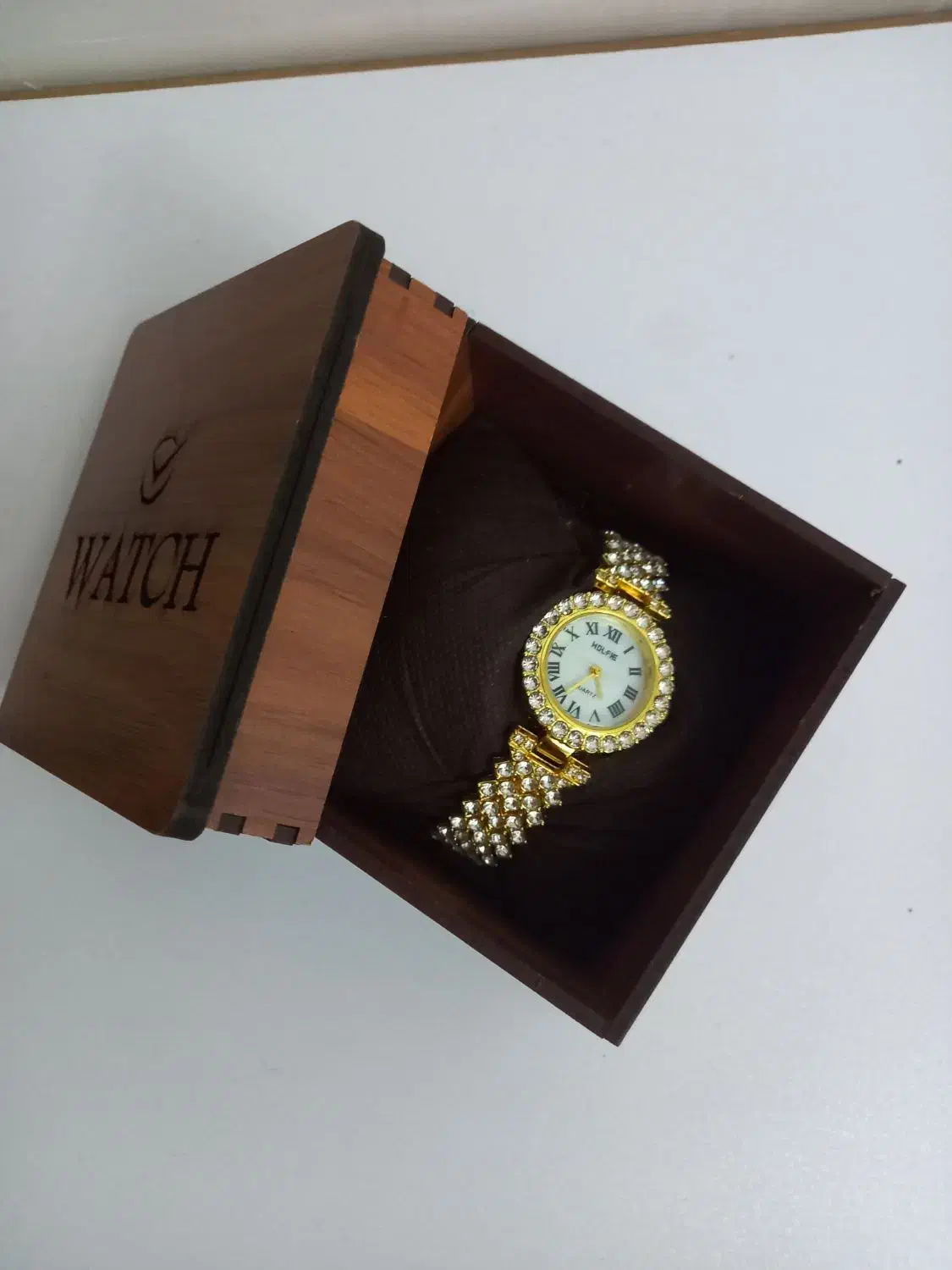 ساعت مچی|ساعت|کهریزک, |دیوار