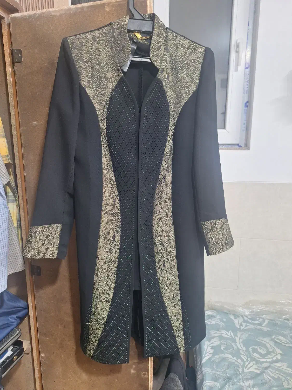 مانتو|لباس|حمیدیا, |دیوار