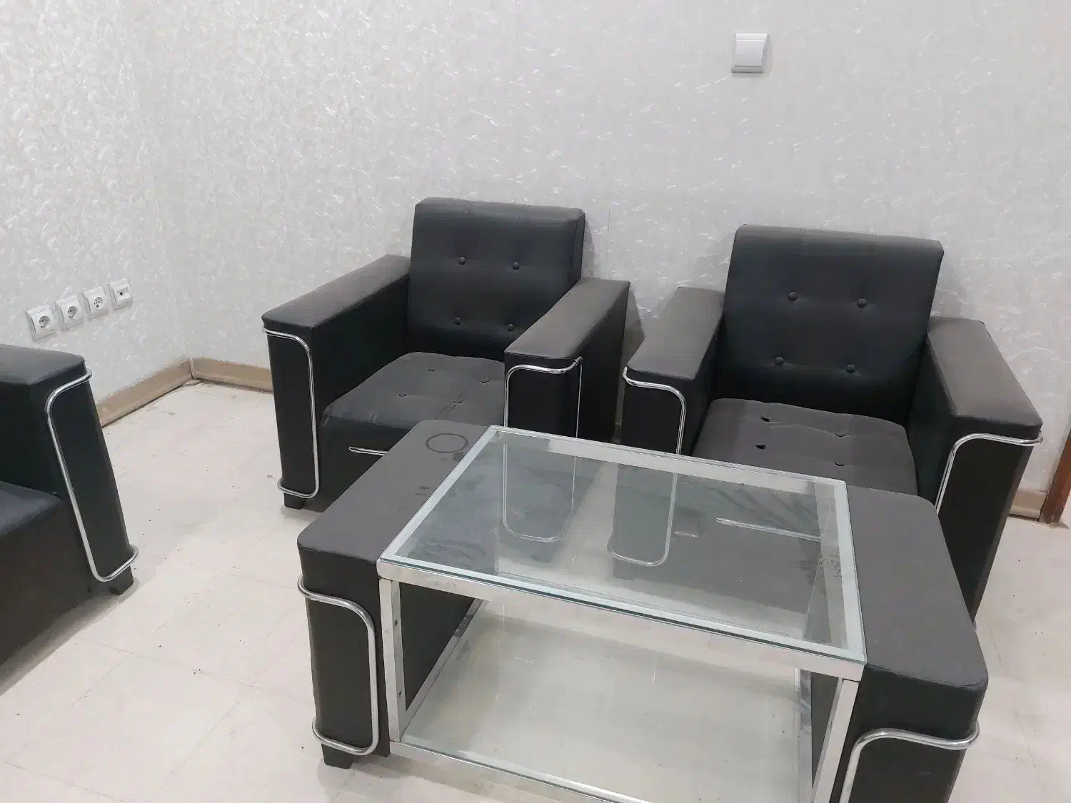 فروش مجموعه کامل مبلمان و میز و صندلی اداری|دفتر کار|یزد, |دیوار