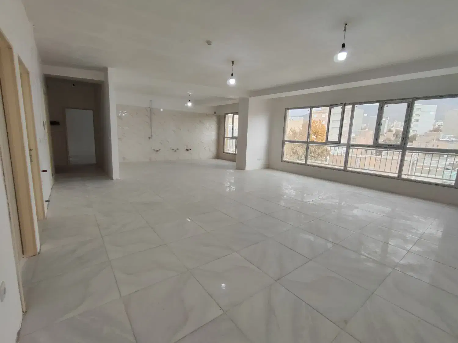 آپارتمان تکواحد ۱۴۲ متر/ دو کله نور/ نوساز/ معاوضه|فروش آپارتمان|ملایر, |دیوار