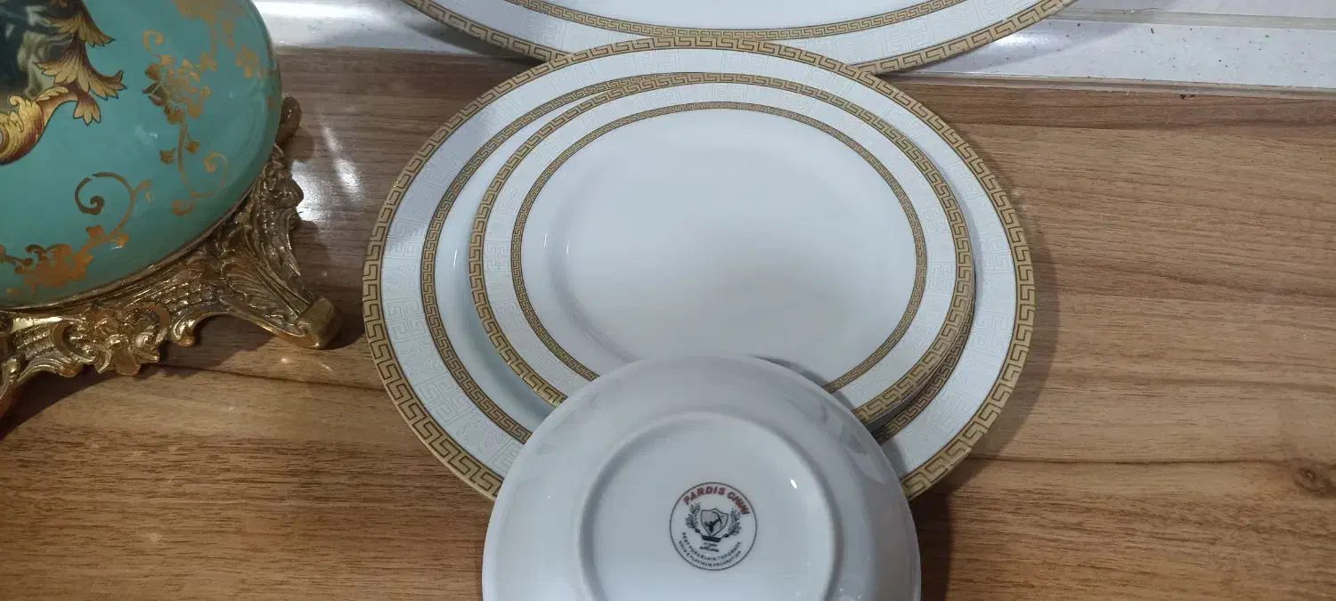 سرویس چینی|ظروف سرو و پذیرایی|تالش, هشتپر|دیوار