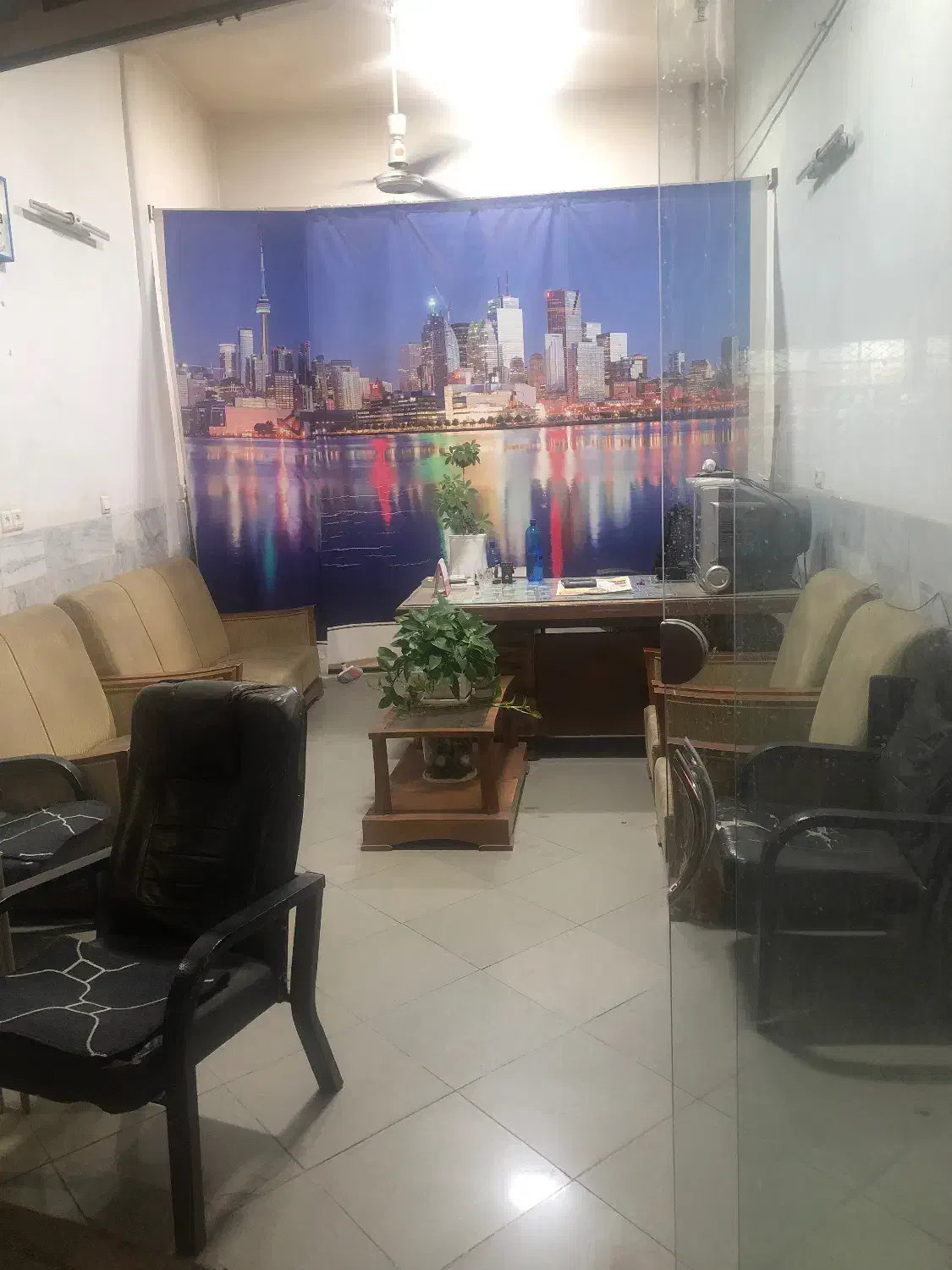 فروش مغازه تجاری بهترین موقعیت خیابان منتظری|فروش مغازه و غرفه|بیرجند, |دیوار