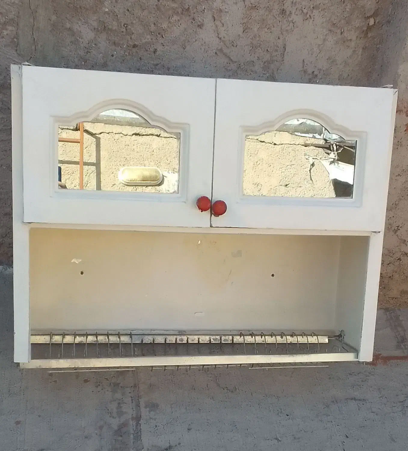 آبچکان فلزی|آبچکان و نظمدهنده ظروف|الوند, |دیوار