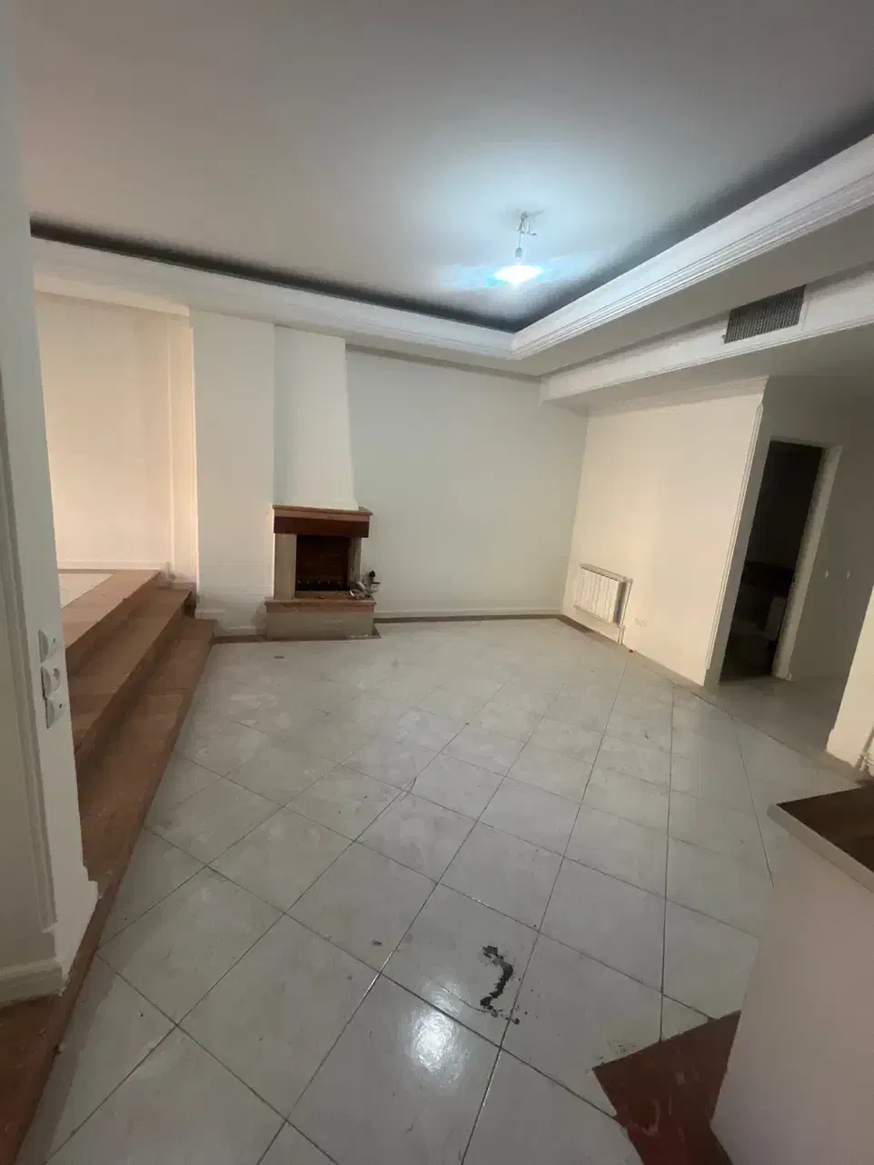 ۱۰۵متر دو خوابه حیاط اختصاصی و شبیه ب خونه ی کودکی