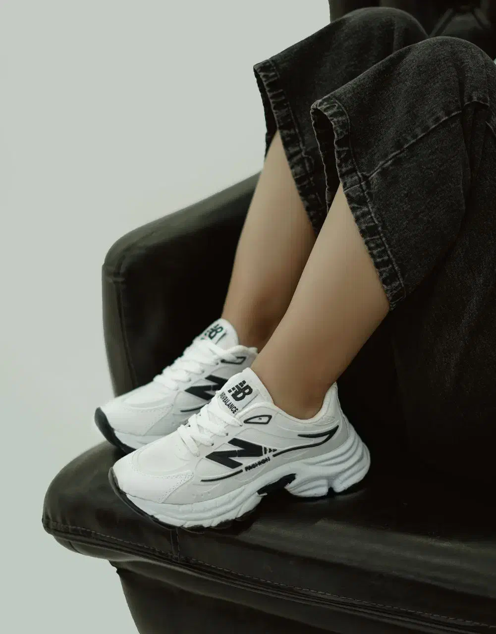 کفش نیو بالانس-قیمت مناسب|کیف، کفش، کمربند|قم, تولید دارو و یخچال|دیوار