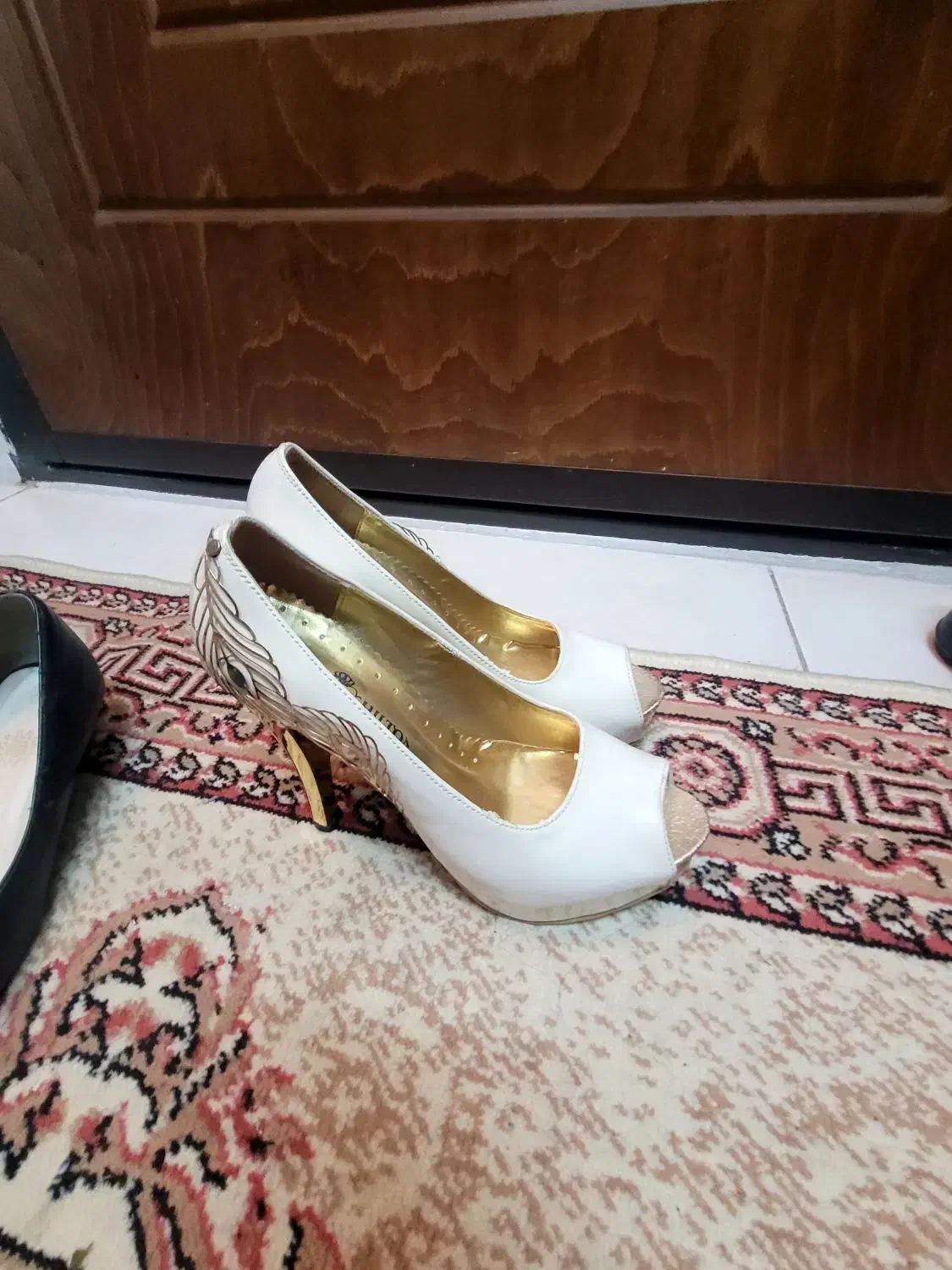 کفش در حد نو|کیف، کفش، کمربند|ورامین, ورامین|دیوار