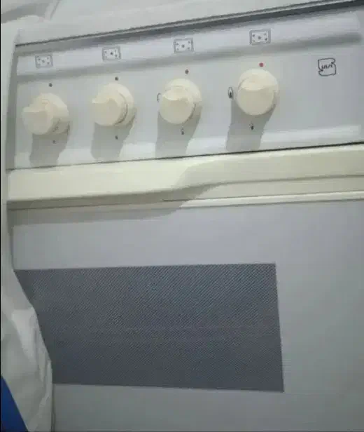 گاز فردار درحد نو|اجاق گاز و لوازم برقی پخت‌وپز|قروه, |دیوار