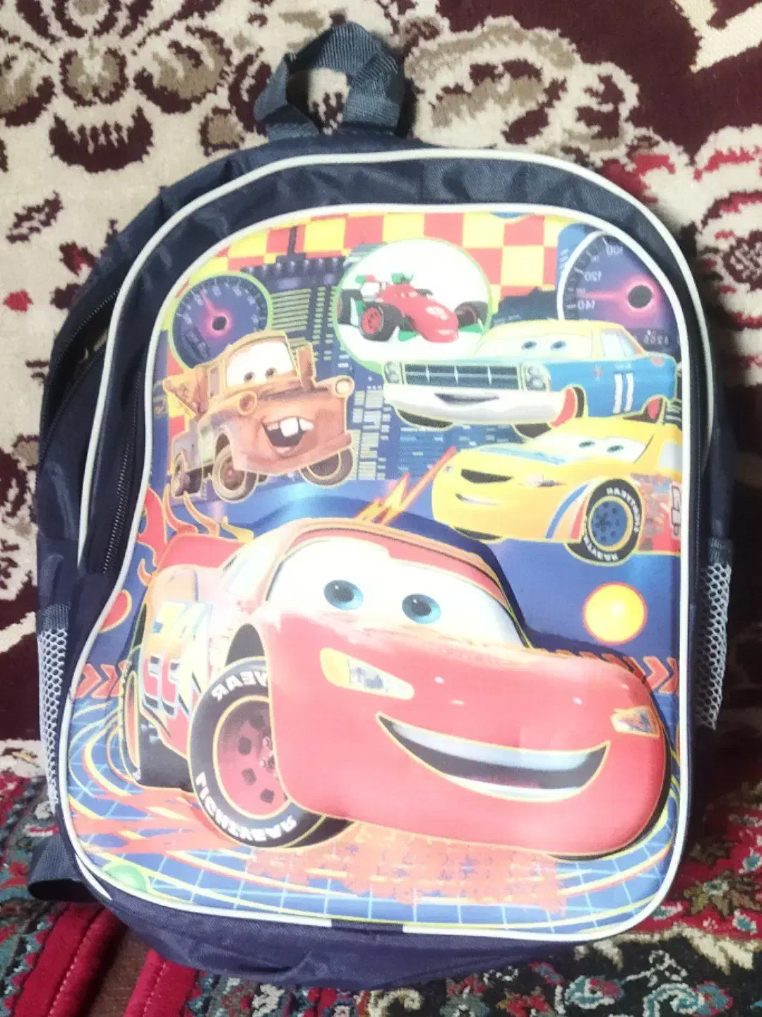 کیف بچگانه|کیف، کفش، کمربند|میان جلگه, |دیوار