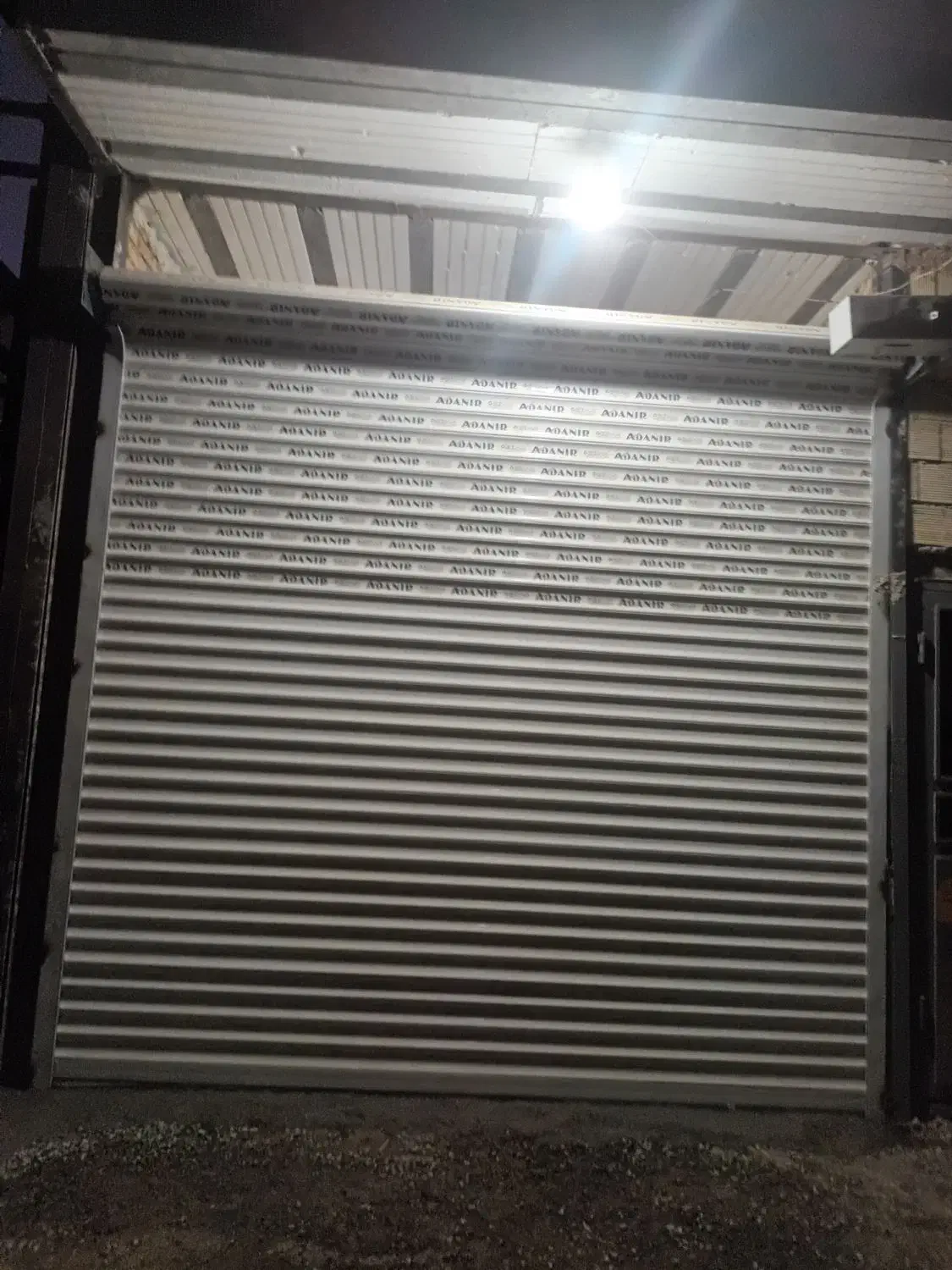 اجاره مغازه|اجارهٔ مغازه و غرفه|چهارباغ, |دیوار