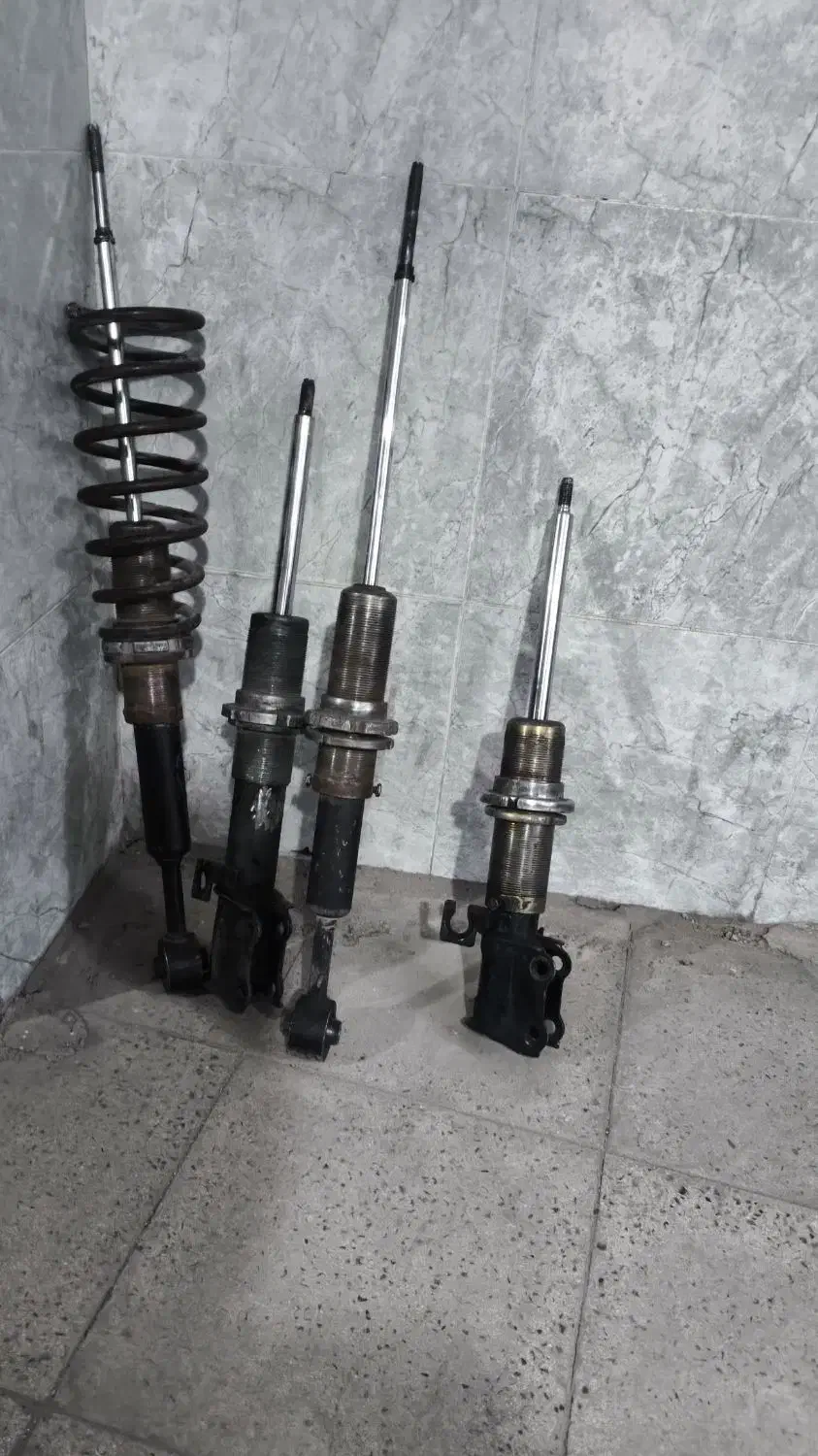 کمک پوسته کوتاه ریگلاژی|قطعات یدکی و لوازم جانبی|فردیس, طالقانی|دیوار