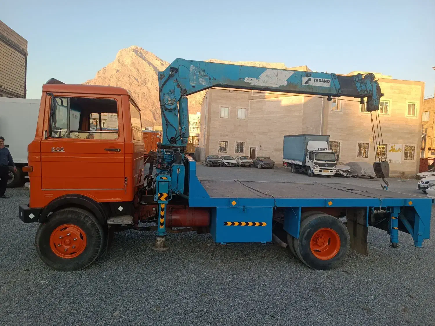 جرثقیل خاور ۶۰۸|خودرو سنگین|تهران, هاشمی|دیوار