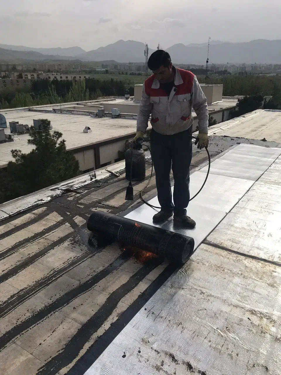 نصب ایزوگام وقیرگونی|خدمات پیشه و مهارت|کرج, کوی مهر|دیوار