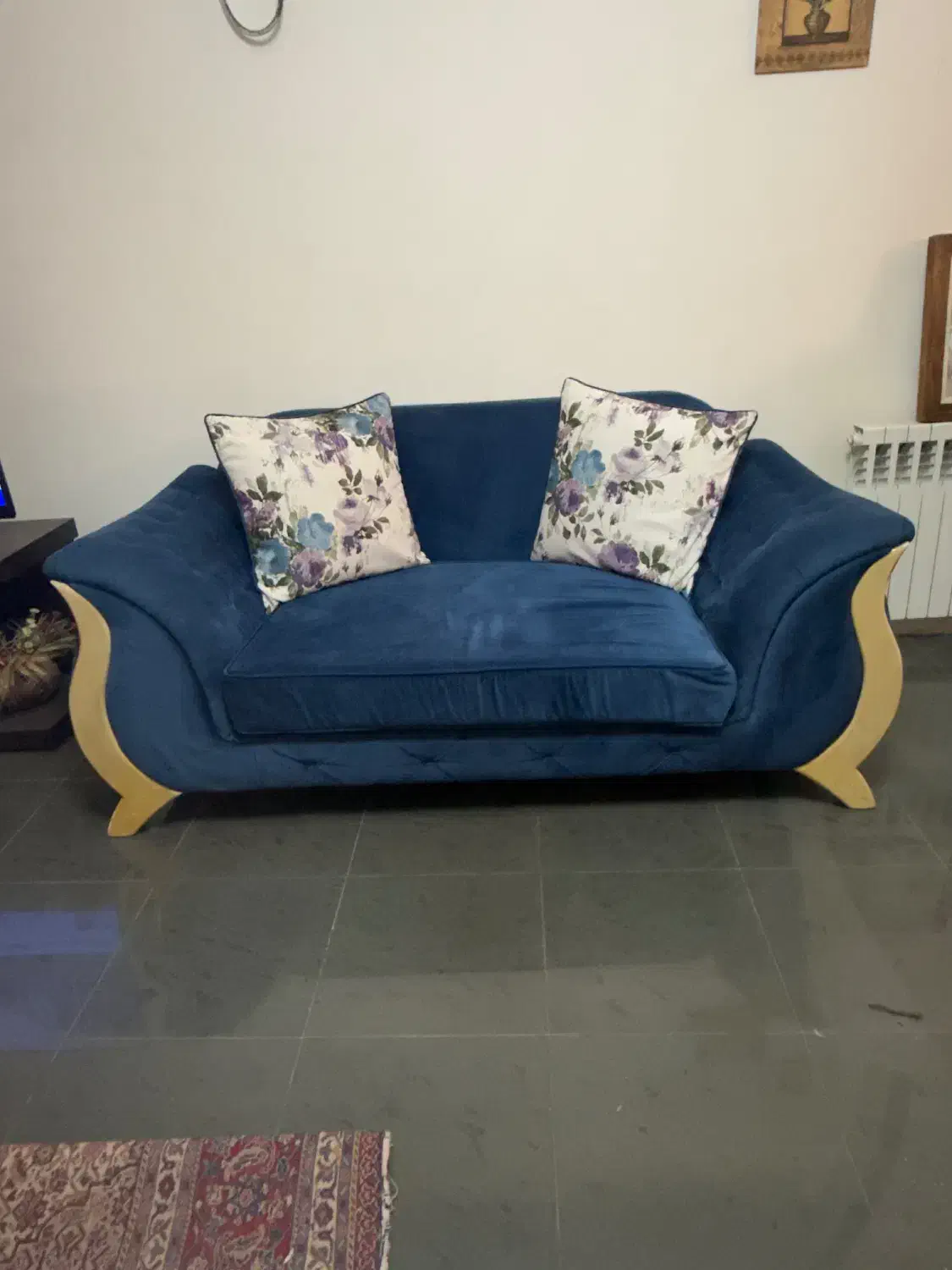 مبلمان ۵ نفره در حد نو|مبلمان خانگی و میز عسلی|تهران, یوسف‌آباد|دیوار