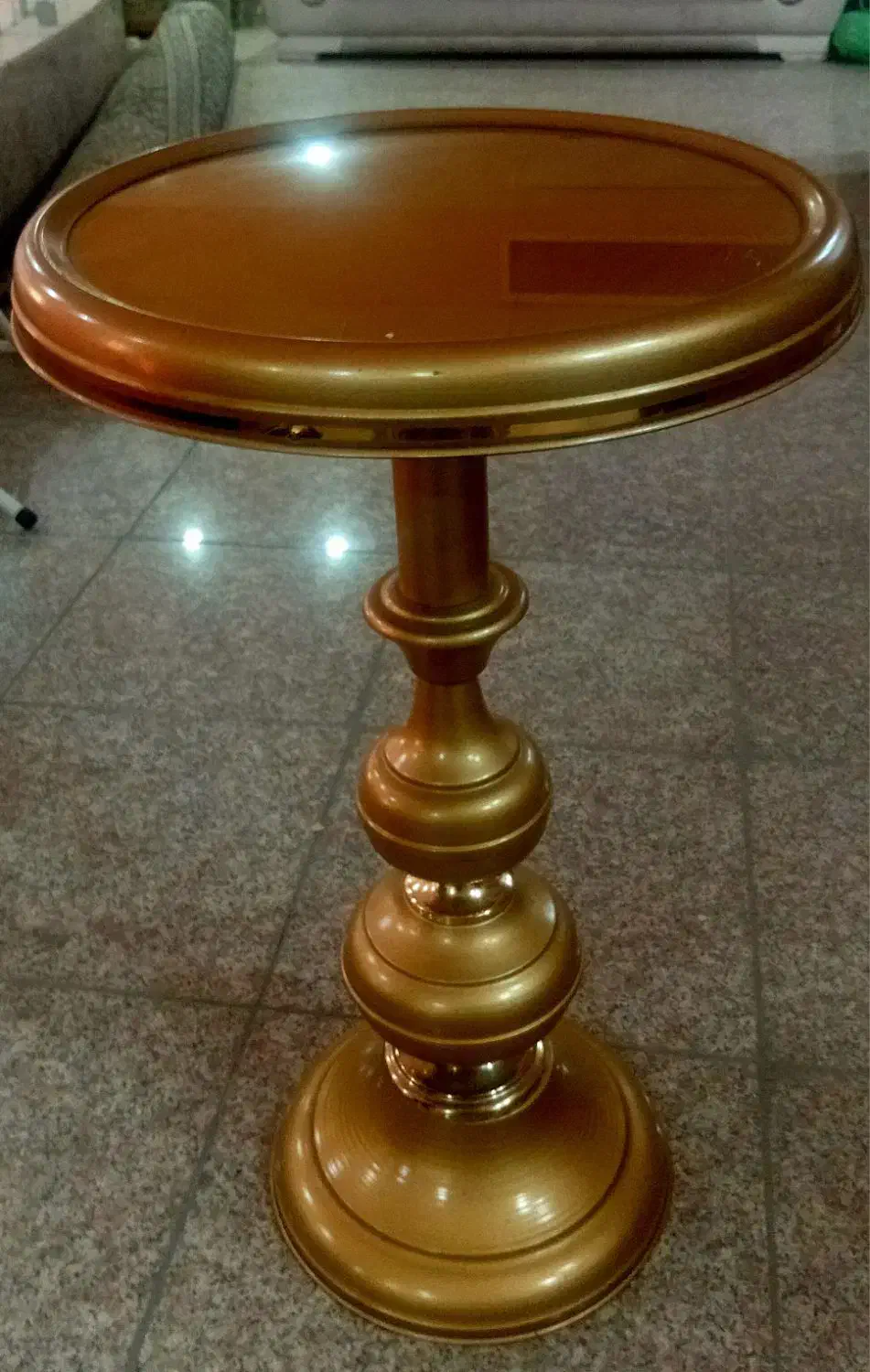 میزگرد طلایی|مبلمان خانگی و میز عسلی|معصومیه, |دیوار