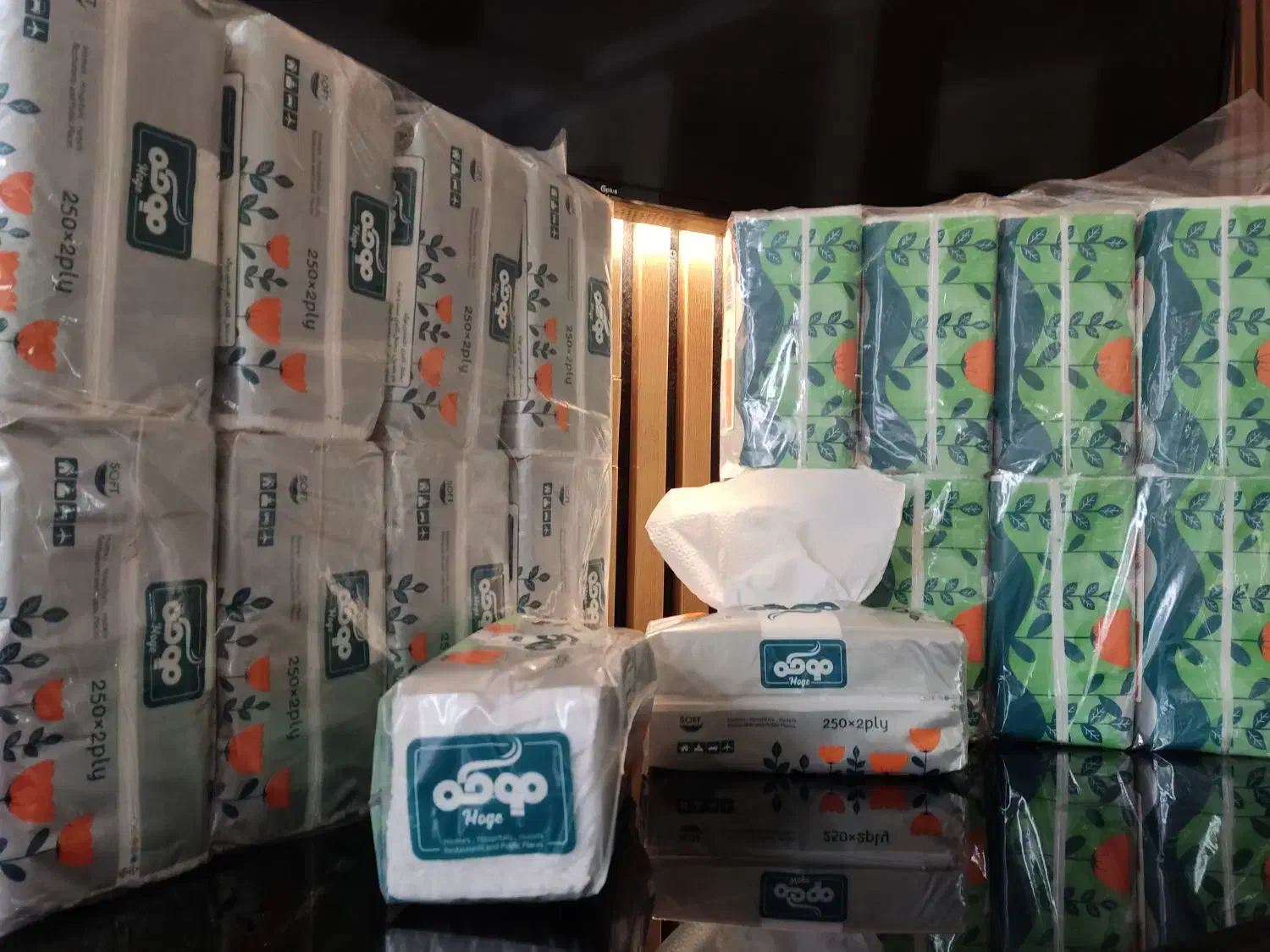 دستمال کاغذی و محصولات پلاستیکی ب قیمت تولیدی|عمدهفروشی|رامسر, |دیوار