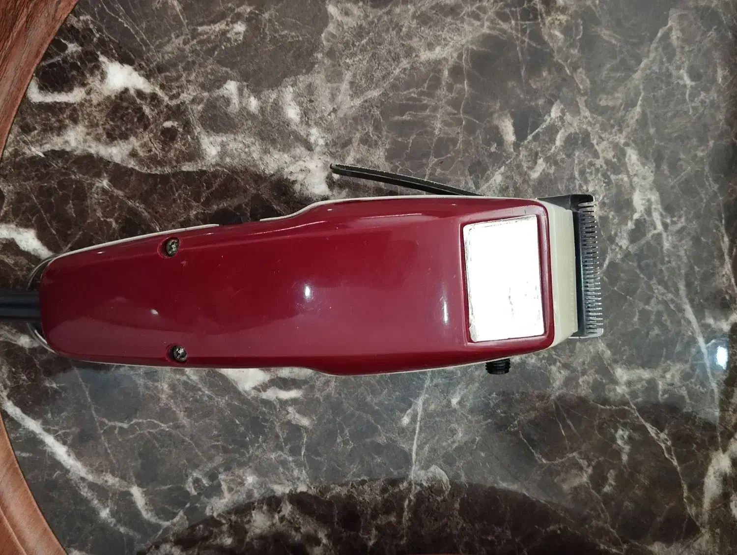 ماشین اصلاح مدل موزن کاملا تمیز ساخت المان|آرایشی، بهداشتی، درمانی|شیراز, جوادیه|دیوار