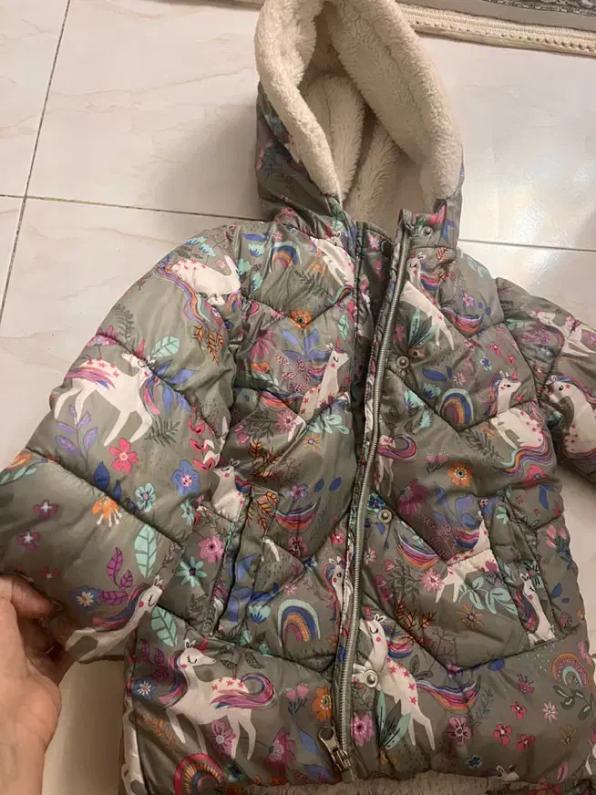 کاپشن|کفش و لباس بچه|تهران, بهداشت|دیوار