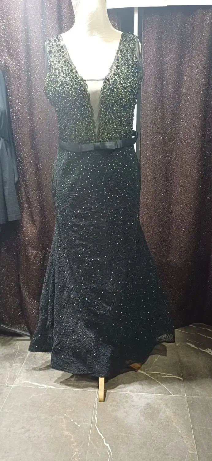 لباس مجلسی|لباس|اراک, |دیوار