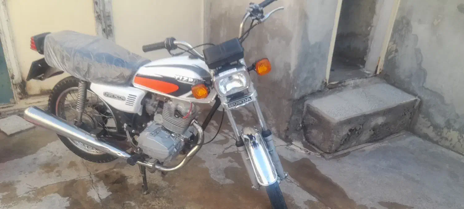 سلام موتور۱۵۰ پنج دنده استارتی سالم و تمیز ۲۱ملیون|موتورسیکلت|خرمآباد, |دیوار