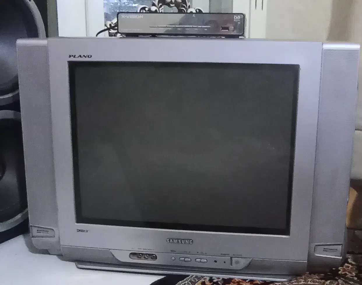 تلویزیون|تلویزیون و پروژکتور|پاکدشت, حصار امیر|دیوار