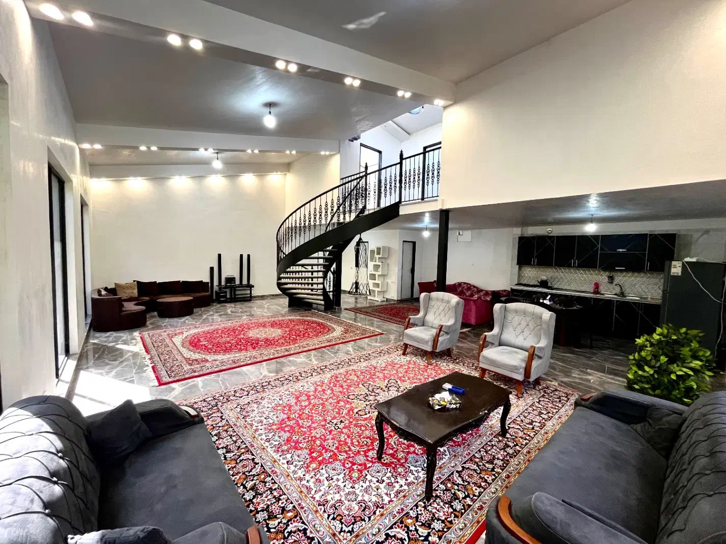 اجاره باغ ویلا دوبلکس|اجارهٔ کوتاه‌مدت ویلا و باغ|محمدشهر, محمدشهر|دیوار