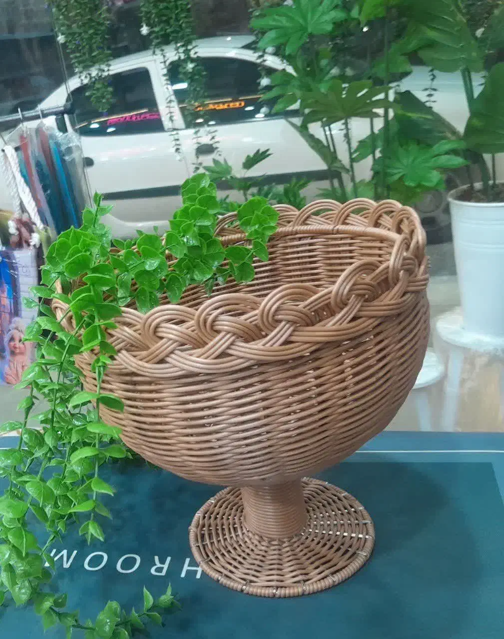 سبد پایه دارحصیری|صنایع دستی و سایر لوازم تزئینی|قم, شاه ابراهیم|دیوار