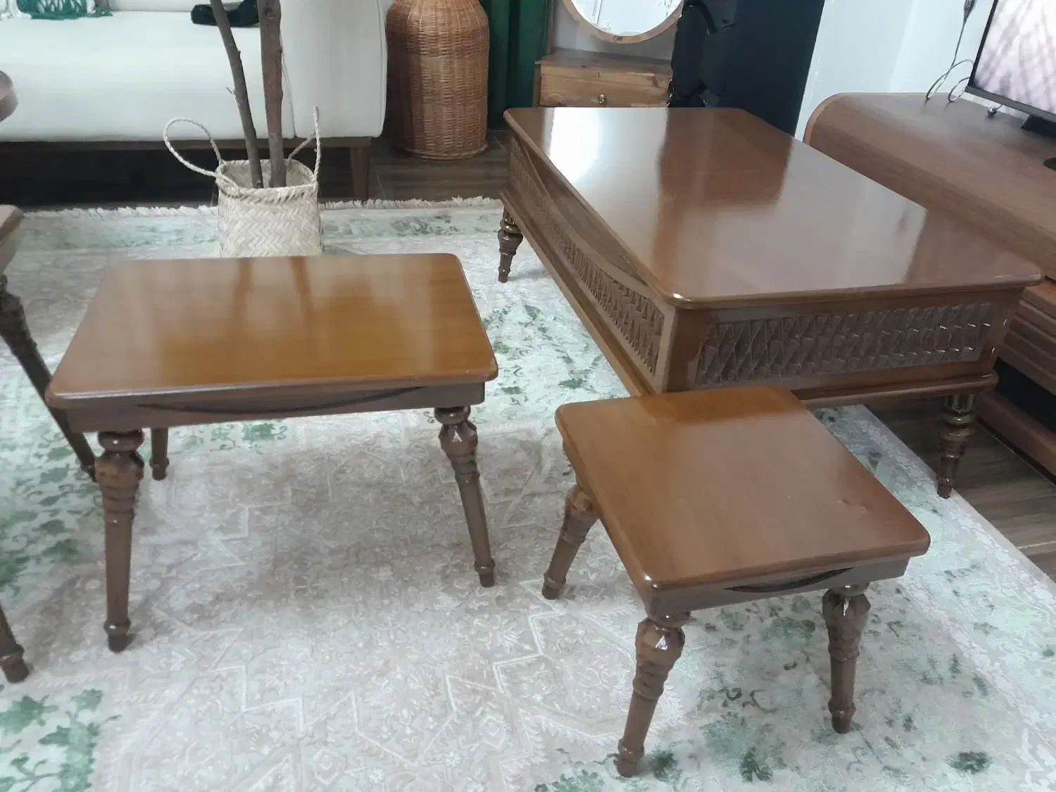 میز عسلی جلو مبلی ۴ تیکه نو نو آک|مبلمان خانگی و میز عسلی|رشت, نامجو|دیوار