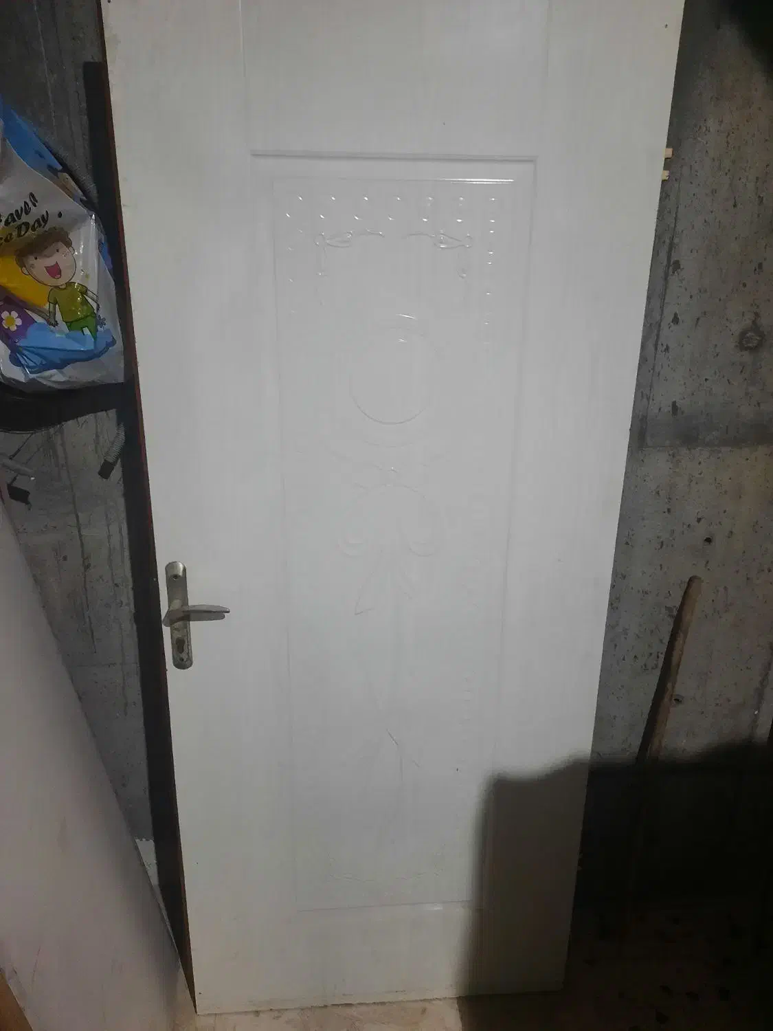 درب چوبی سفیدهمراه بادستگیره|مصالح و تجهیزات ساختمان|شوش, |دیوار