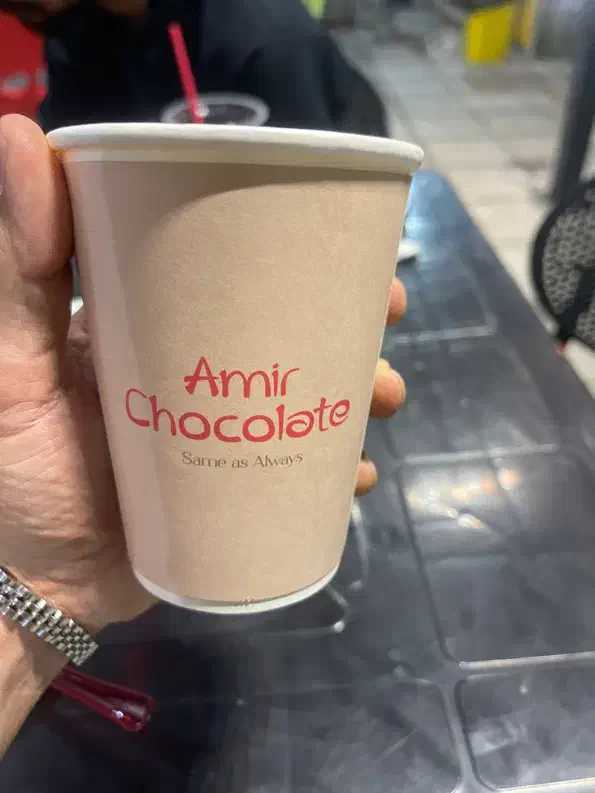 سالندار - نیروی ساده- علاقمند به اشپزی|استخدام خدمات فروشگاه و رستوران|میناب, |دیوار