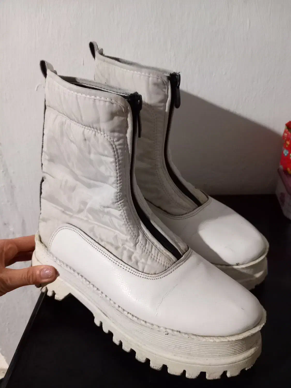 پوتین سایز۳۹|کیف، کفش، کمربند|تالش, هشتپر|دیوار