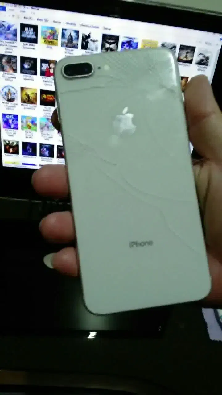 آیفون 8 پلاس|موبایل|رباط‌کریم, رباط‌کریم|دیوار