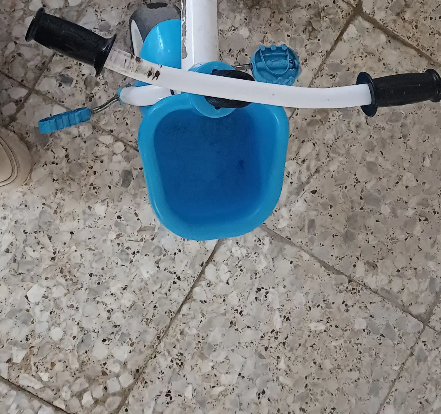 سه چرخه مناسب سه تا ۵ سال|اسباببازی بچه|رشت, کوی حسینی|دیوار