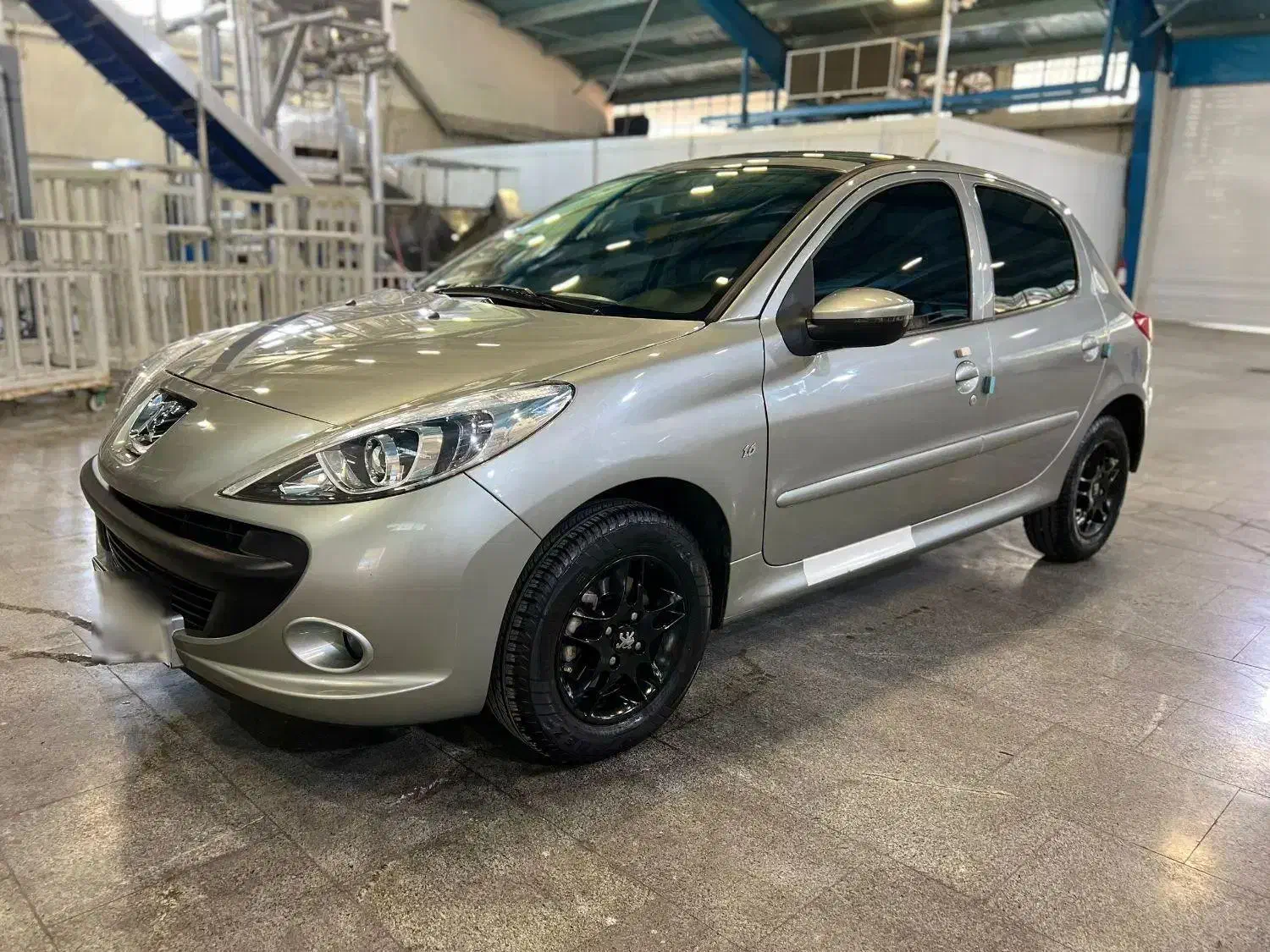 پژو ۲۰۷ پانا دنده ای ارتقا|خودرو سواری و وانت|تهران, اکباتان|دیوار