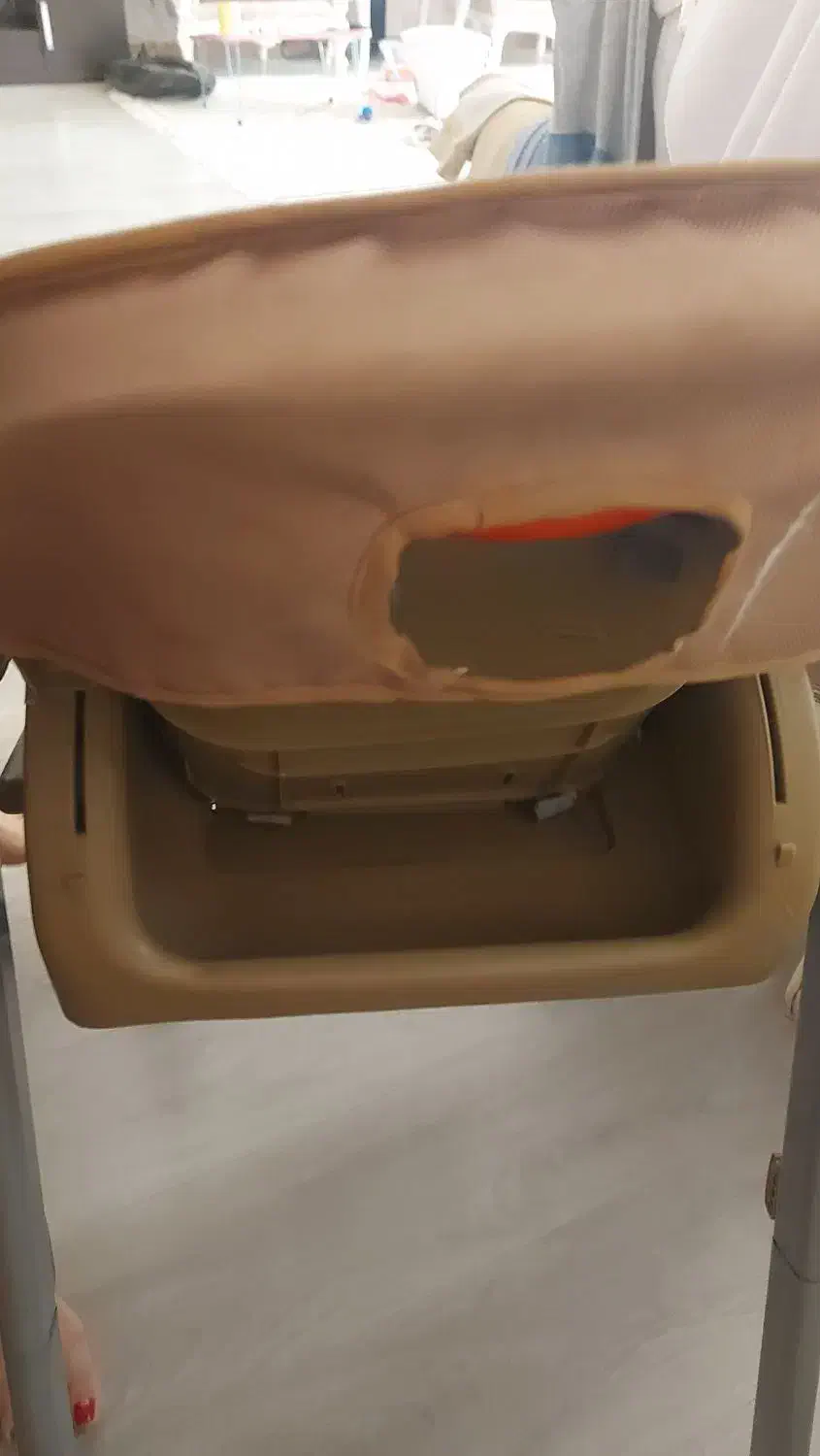 صندلی غذای کودک مارک سان بیبی|تخت و صندلی بچه|ارومیه, |دیوار