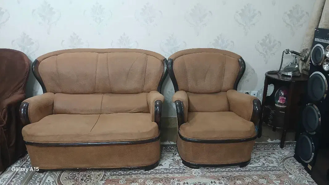 مبل هفت نفره|مبلمان خانگی و میز عسلی|نیشابور, باغ نو|دیوار