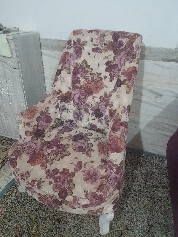 یک دست مبل دست دوم|مبلمان خانگی و میز عسلی|کرمان, |دیوار