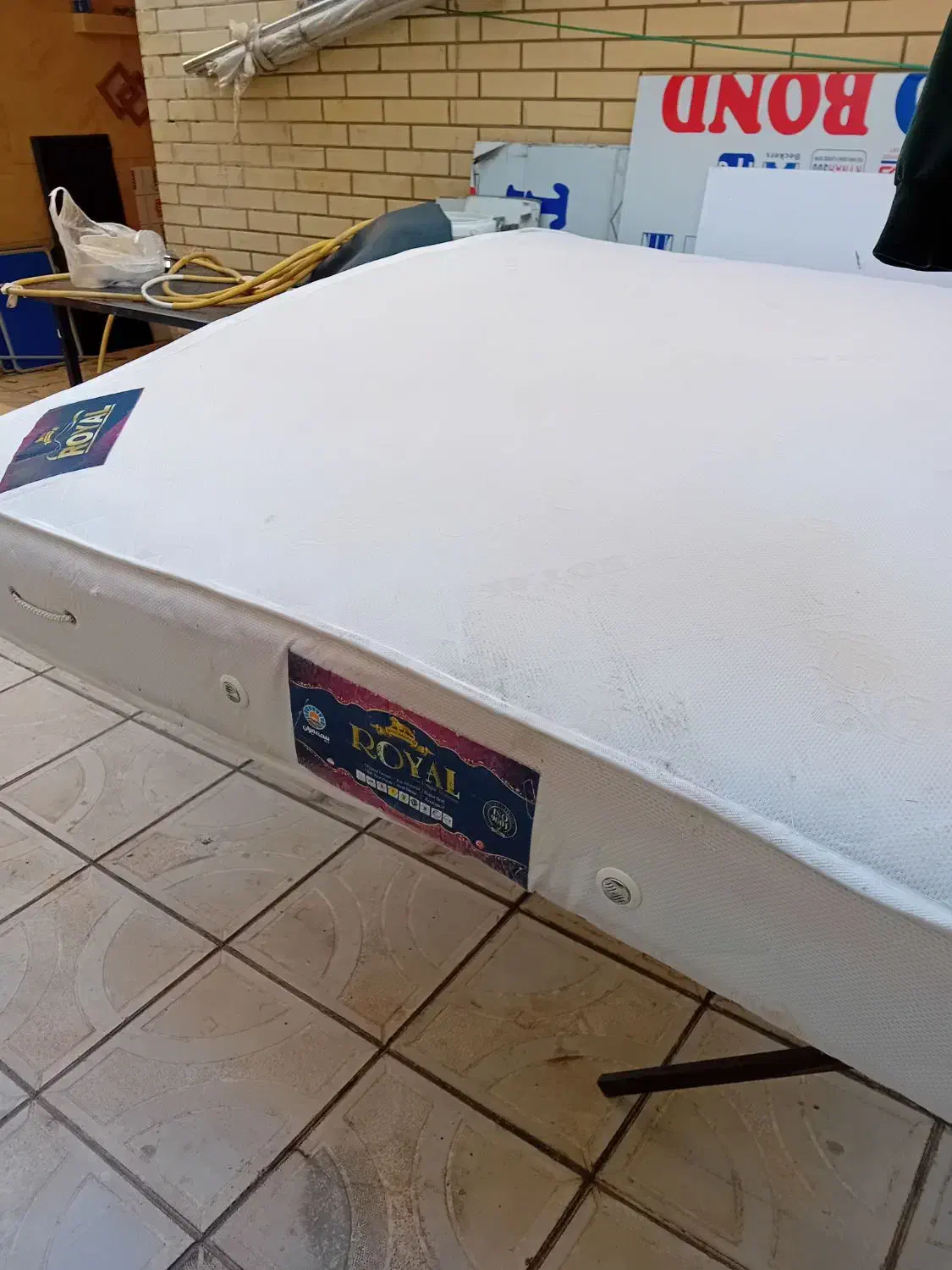 تخت خواب چوبی دو نفر|تخت و سرویس خواب|اهر, |دیوار