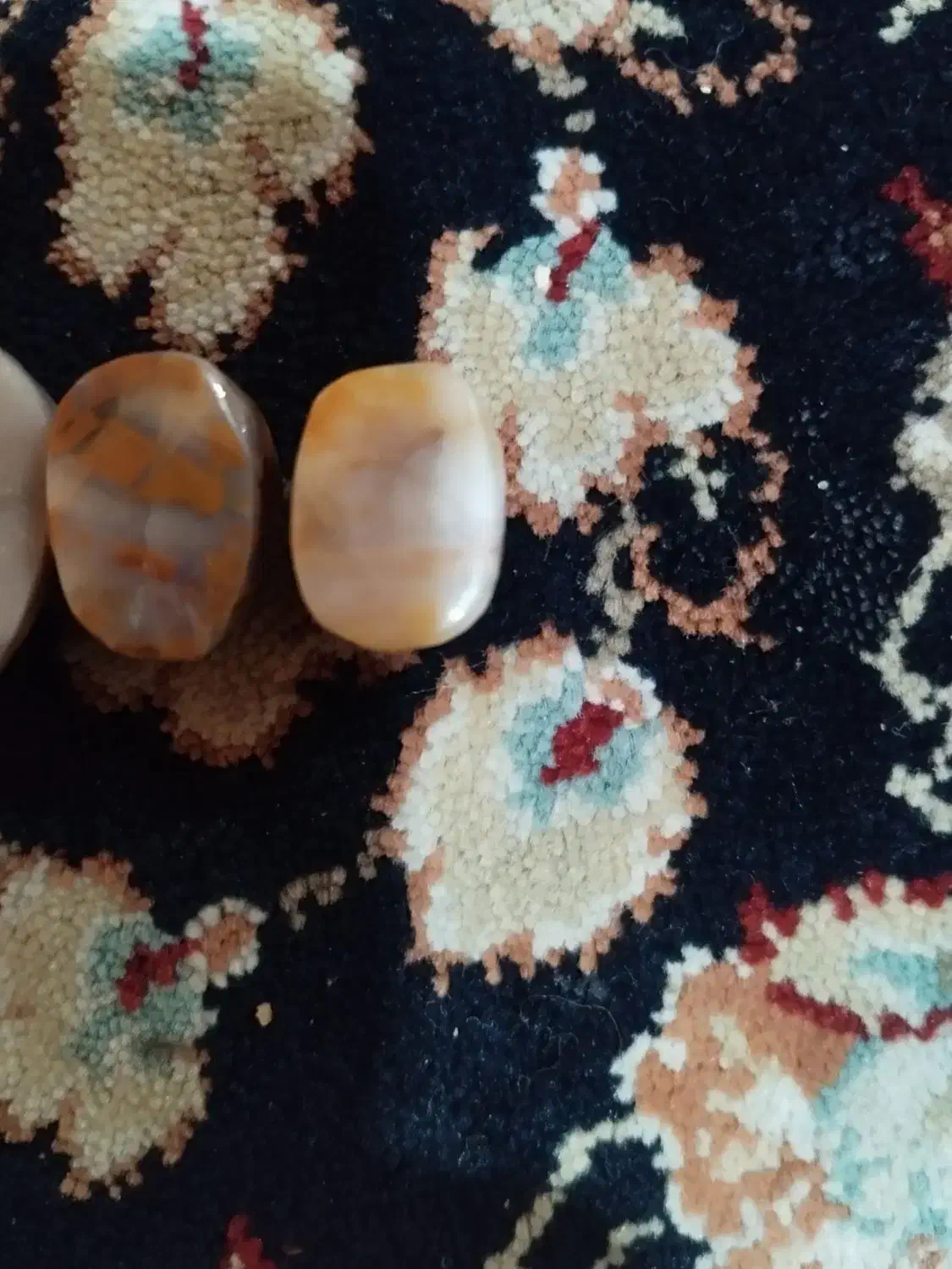 سنگ انگشتر|کلکسیون اشیاء عتیقه|شیراز, عفیف‌آباد|دیوار