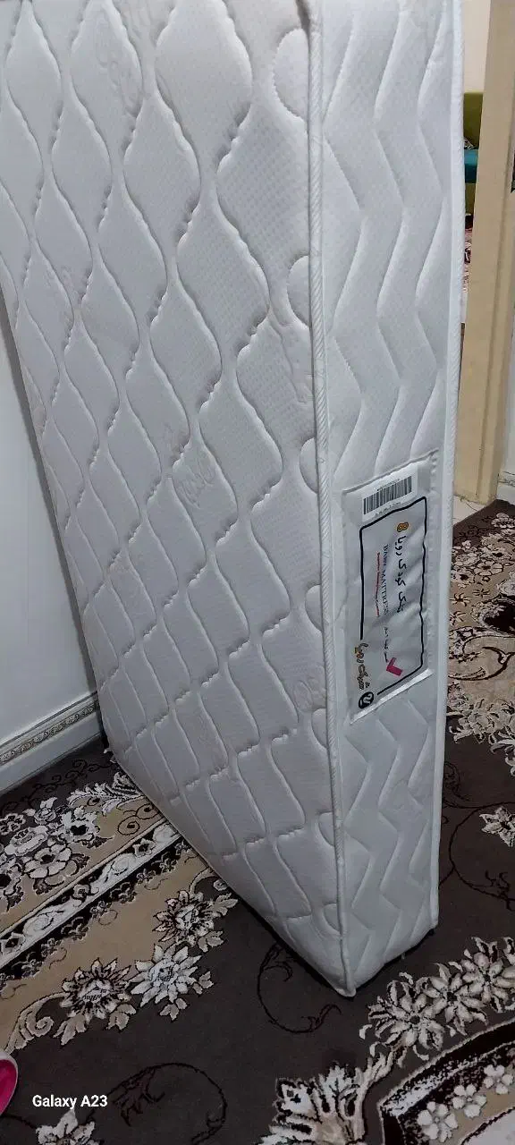 تشک رویال نو نو استفاده نشده|تشک تختخواب|بیجار, |دیوار