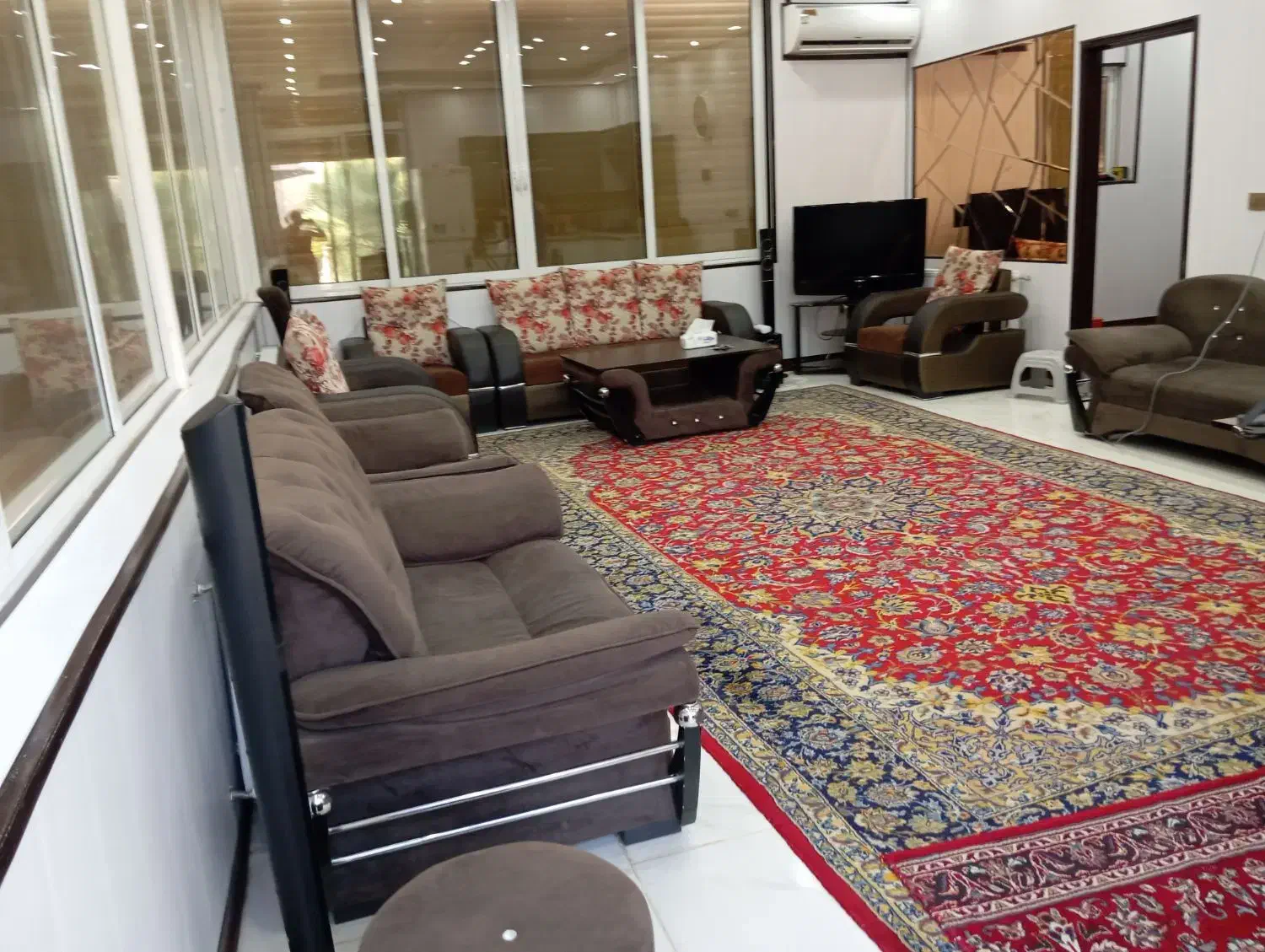 فروش یا معاوضه ویلا مهیار سنددار|فروش خانه و ویلا|شهرضا, |دیوار