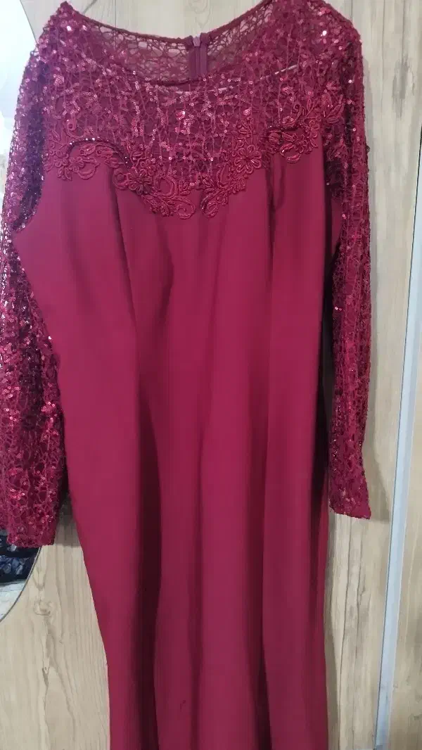 لباس مجلسی|لباس|نظرآباد, نظرآباد|دیوار