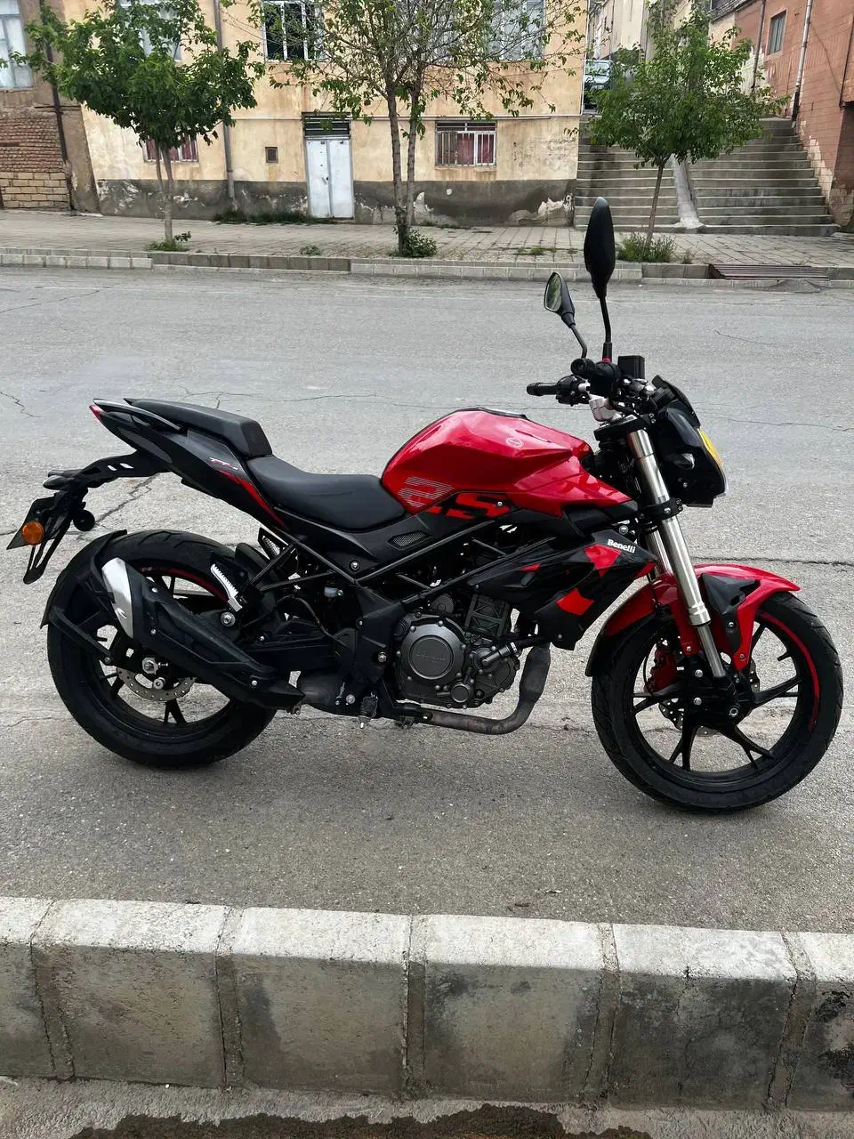 موتور بنلی ۲۵۰ تک|موتورسیکلت|سقز, |دیوار