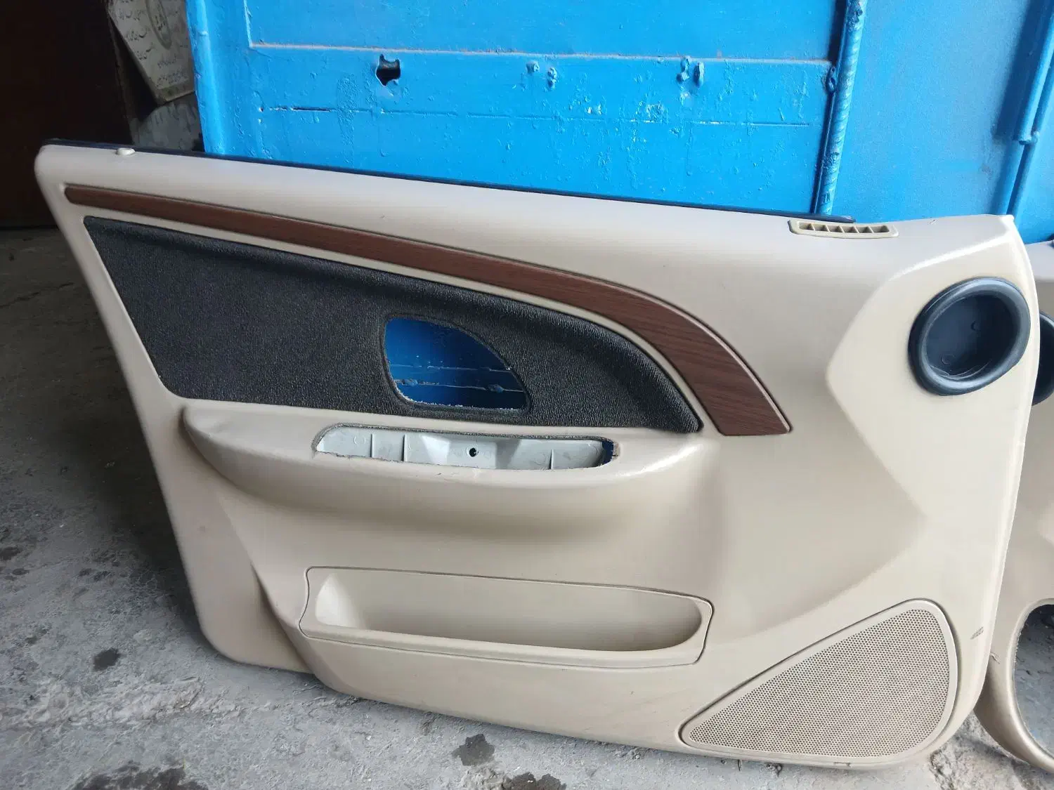 رو دری پرشیا|قطعات یدکی و لوازم جانبی|قم, شهرک امام حسین|دیوار