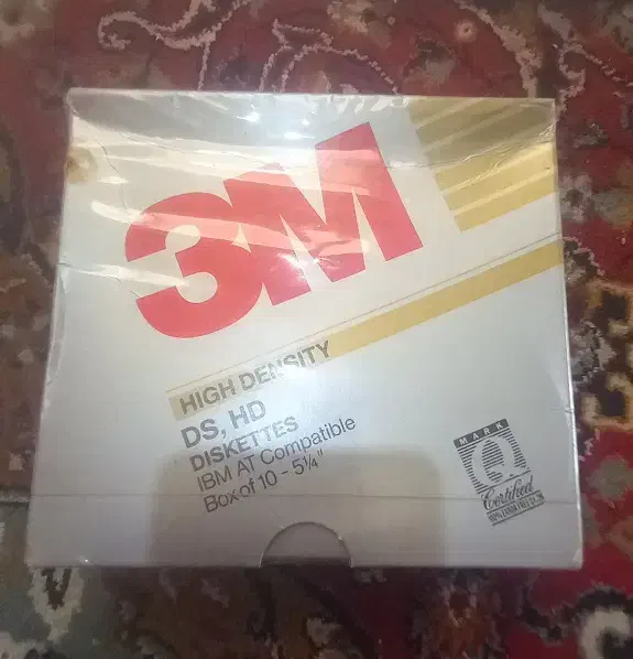 یک بسته فلاپی ۱۰ تایی امریکایی|قطعات و لوازم جانبی رایانه|شهرکرد, |دیوار