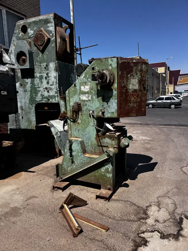 دستگاه پرس ضربه ای روسی|ماشینآلات صنعتی|تبریز, |دیوار