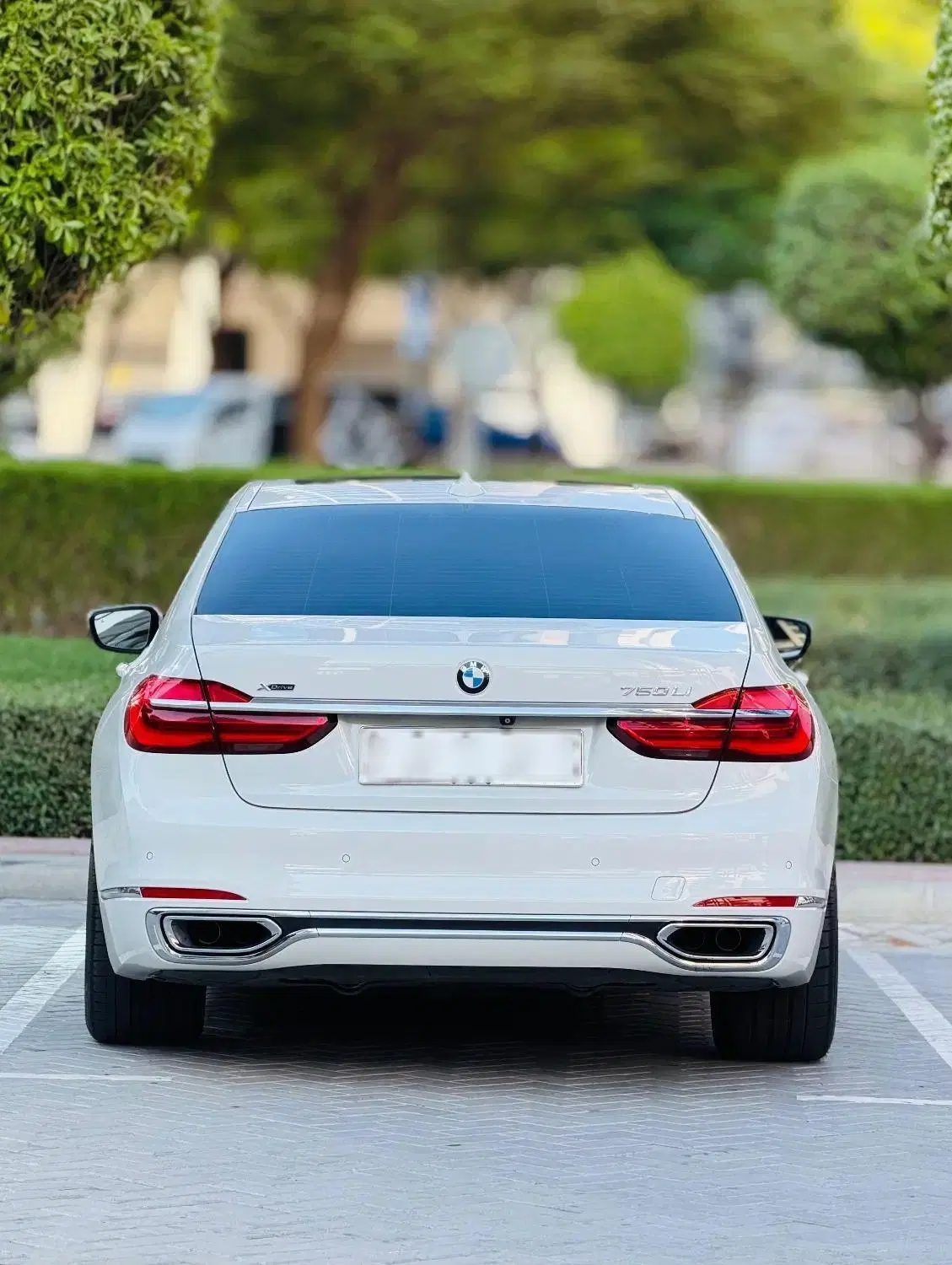 BMW 750 Li|خودرو سواری و وانت|رشت, بلوار گیلان|دیوار